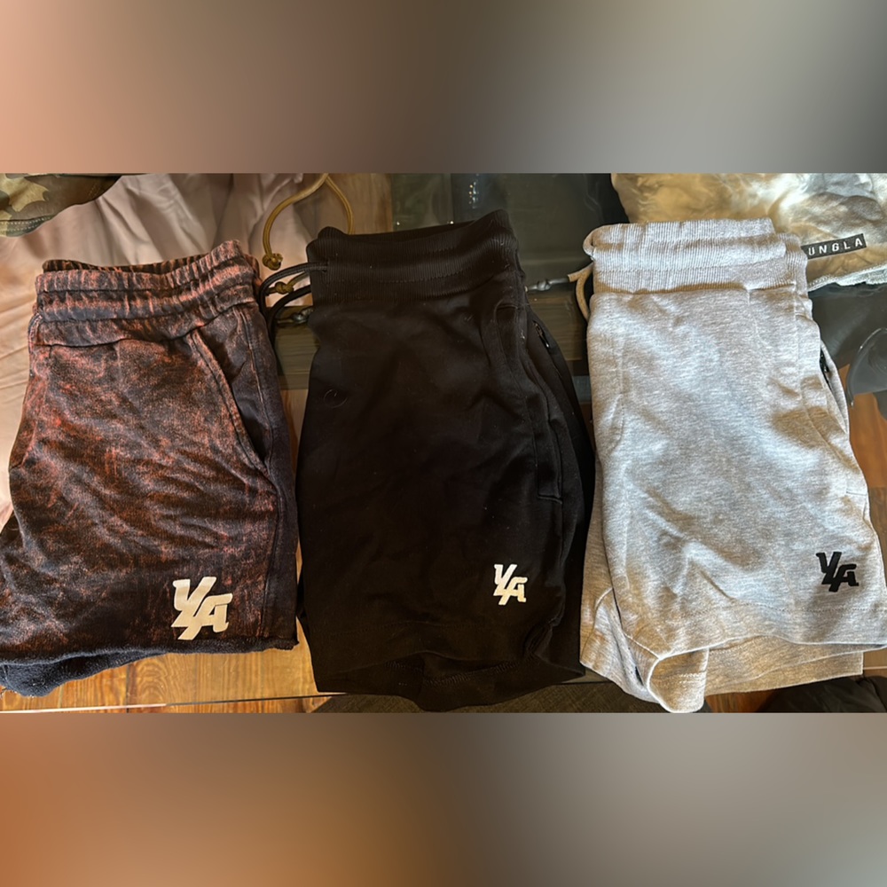 Young LA Large Shorts
